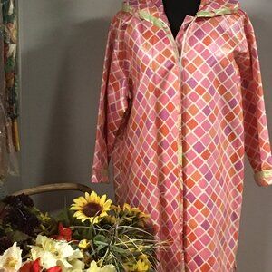 Lightweight, Waterproof and Breathable Zippered Raincoat